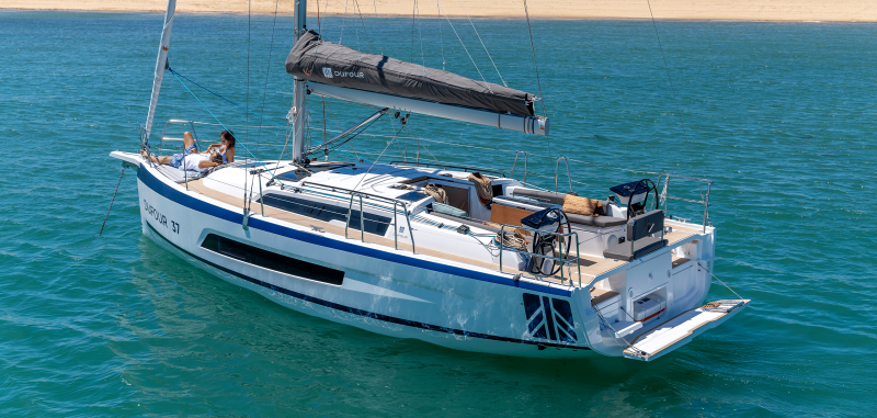 https://www.alternative-sailing.com/upload_files/photos_medium/slider-produit.png